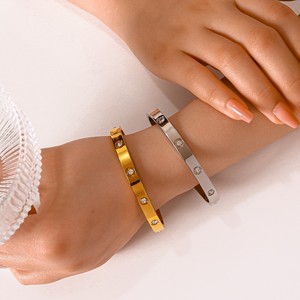 Superventas de Moda, Pulsera de Acero Inoxidable con Circonita Microincrustada, Joyería chapada en Oro de 18K PVD, Regalo para Parejas - Product Image 5
