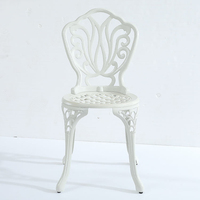 Ensemble de salle à manger d'extérieur durable pour hôtel, chaises en aluminium moulé, modernes, empilables, portables, pliables, imperméables