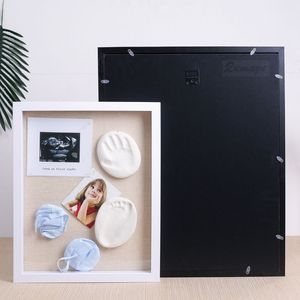 Caja de sombra de lino negro de 11x14 de alta calidad, huellas de recién nacidos personalizadas, marco de fotos de flores 3D, Kit de estampado de pies de bebé, venta al por mayor - Product Image 4
