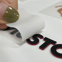 Logo d'impression en relief 3D personnalisé Accessoires de vêtements en silicone Étiquettes principales par transfert à chaud Étiquettes de vêtement personnalisées Durable