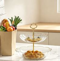 Wellenförmige Vertikale Streifen-Glasfruchtplatte mit Goldfarbenem Metallständer, Snack- und Dessert-Tablett für Tischpartys und Lebensmittelpräsentation