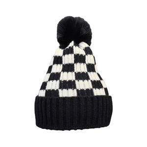 Bonnet en tricot jacquard à carreaux en acrylique épais et chaud de haute qualité, noir et <span class=keywords><strong>blanc</strong></span>, <span class=keywords><strong>avec</strong></span> pompon et impression numérique - Product Image 5