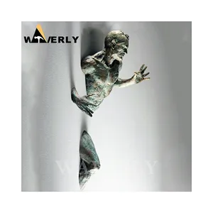 현대 가정 장식 실물 크기 금속 예술 그림 동상 Wondec장식 3D 남자 금속 벽 청동 조각