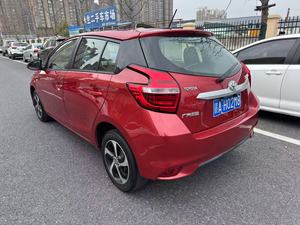 Toyota Yaris 2016, transmission automatique, essence, excellent état, berline pratique 5 places, voiture d'occasion abordable - Product Image 6