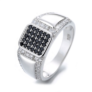 Anillo Yaeno Dubai, Joyería Estilo Miami, Anillo Ancho para Hombre en Plata de Ley 925 - Product Image 4