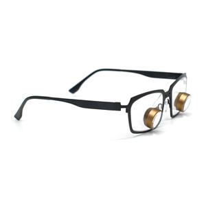 27NM-250X Bucles dentales 2.5x Lupa quirúrgica binocular Lupa Gafas de seguridad para odontología - Product Image 2