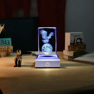 Custom K9 3D Laser Engraved Crystal Cube <strong>Cat</strong> <strong>Figurine</strong> with LED Night Lights Hot Sale Polished Technique - Product Image 3
