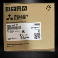 Controlador Lógico Programable FX5U-64MT/ES, 64 Puntos de E/S, 32 Entradas, 32 Salidas de Transistor, Venta al Por Mayor de Fábrica