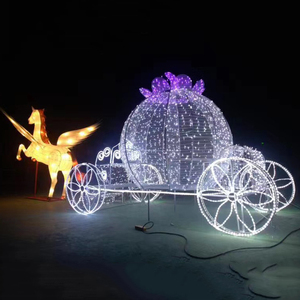 Decoración Navideña para Exteriores, Carruaje de <span class=keywords><strong>Cenicienta</strong></span> Iluminado de Tamaño Real con Luces Navideñas - Product Image 2