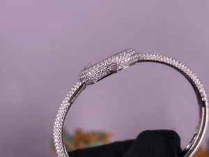 Relojes de cuarzo de lujo para mujer de marcas de diseño, relojes de mujer hechos a medida, relojes con diamantes y zafiro. - Product Image 3