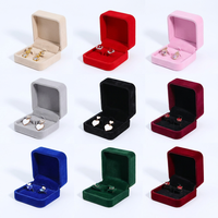 Boîte à boucles d'oreilles en velours de qualité supérieure, carrée, souple, pour bijoux, cadeau, demande en mariage, mariage, emballage de présentation multicolore pour boutique