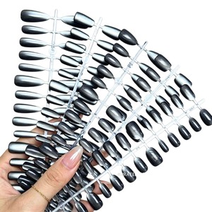 Ongles press-on de luxe noirs effet clair de lune, forme amande œil-de-chat, prêts à poser, très tendance, kit pré-fabriqué, scintillants et éblouissants - Product Image 5