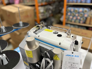 Máquina de Coser <span class=keywords><strong>Overlock</strong></span> de Alta Velocidad Jack C5T, Máquina de Coser <span class=keywords><strong>Overlock</strong></span> <span class=keywords><strong>Industrial</strong></span> de 3/4/<span class=keywords><strong>5</strong></span> <span class=keywords><strong>Hilos</strong></span> - Product Image 4