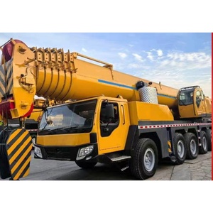 Grue tout-terrain de 110 tonnes de la marque China Lifting Machinery avec pièces de rechange - Product Image 5