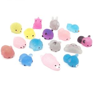 Juguetes blandos aleatorios Kawaii Mini Mochi de animales con purpurina, recuerdos para fiestas de cumpleaños infantiles, paquete de juguetes blandos para aliviar el estrés - Product Image 6