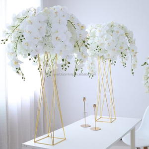 G Vente <span class=keywords><strong>en</strong></span> gros Simulation Boule de rose Décoration de table de mariage Boule de fleurs Blanc et rose Brumeux Smog <span class=keywords><strong>Rime</strong></span> Feuilles Centre de table de fleurs - Product Image 2