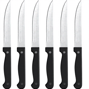<span class=keywords><strong>Ensemble</strong></span> de couteaux à steak <span class=keywords><strong>Cuisinart</strong></span> 6 pièces, lames en acier inoxydable, manches en plastique, coupe précise, légers, durables, modèle noir - Product Image 1