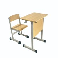 Ensemble bureau et chaise d'école en bois à hauteur fixe, table d'étude minimaliste à une seule jambe avec crochet, mobilier de classe naturel et écologique