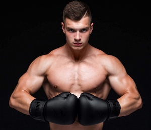 UNIQUE GYM WEAR Guantes de Boxeo de Cuero con Impresión Personalizada, Ligeros, con Dedos Completos y Correa de Muñeca Ajustable para Boxeo - Product Image 4