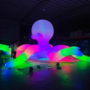 ขาปลาหมึกเป่าลมตกแต่งพร้อมไฟ LED สำหรับตกแต่งอาคาร ของตกแต่งเป่าลมพร้อมไฟ LED - Product Image 1
