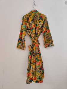 ชุดกิโมโนกำมะหยี่สำหรับผู้หญิง ลายสัตว์ป่า คอวี แขนยาวเต็มตัว แฟชั่นลำลองสำหรับฤดูหนาว ซักเครื่องได้ - Product Image 4