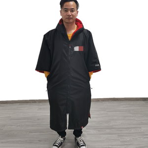 Vente en gros sur mesure hiver peignoir réfléchissant imperméable à l'eau recyclé parka de bain en fibre pour hommes <span class=keywords><strong>surf</strong></span> garçons fermeture éclair - Product Image 2