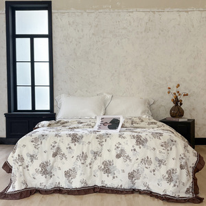 Couette d'été en coton et lin style rétro français 200x230cm, impression réactive, lavable en machine, fine, pour climatisation - Product Image 1