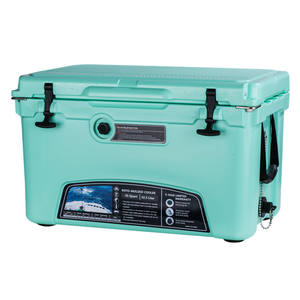 Glacière portable Kuer B 45Qt en rotomoulage, résistante aux chocs, pour pêche et extérieur, rectangulaire, blanche - Product Image 1