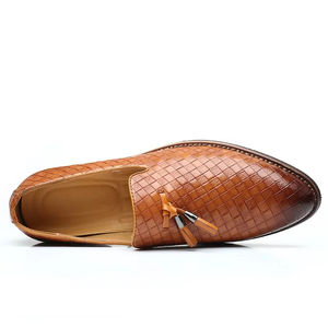 Chaussures pour hommes, style britannique, en cuir neuf, grandes tailles, chaussures formelles et décontractées pour affaires, chaussures de mariage respirantes et résistantes à l'usure - Product Image 5