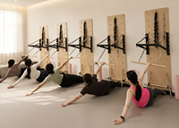Rack mural de Pilates commercial MJD-W24 en bois d'érable pour studio de Pilates