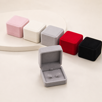 Boîte à bijoux double anneau en velours personnalisée avec logo Hongfa, étui de présentation floqué pour boucles d'oreilles, emballage cadeau