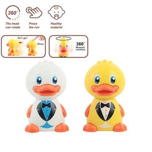 Vente chaude 12 pièces dessin animé canard en plastique jouet ensemble blanc jaune <span class=keywords><strong>presse</strong></span> aller canard voiture jouet pour enfants marché préféré Friction jouet véhicule - Product Image 4