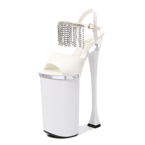Novità 2024: Sandali da Donna <span class=keywords><strong>con</strong></span> Plateau e Catene di Cristallo da 26cm, Punta Aperta, <span class=keywords><strong>Tacco</strong></span> Alto e Zeppa, <span class=keywords><strong>Scarpe</strong></span> <span class=keywords><strong>con</strong></span> <span class=keywords><strong>Tacco</strong></span> Molto Alto - Product Image 2