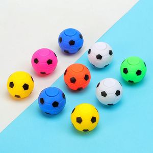 Mini balles de football Fidget Spinner, gyroscopes de doigt anti-stress, jouets Fidget pour les cadeaux de fête des enfants et le divertissement quotidien - Product Image 6