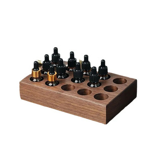 Caja de almacenamiento de aceite esencial de madera de nogal, estante de exhibición con múltiples compartimentos de 22x14x4,8 cm para lápiz labial, esmalte de uñas, organizador de escritorio - Product Image 2