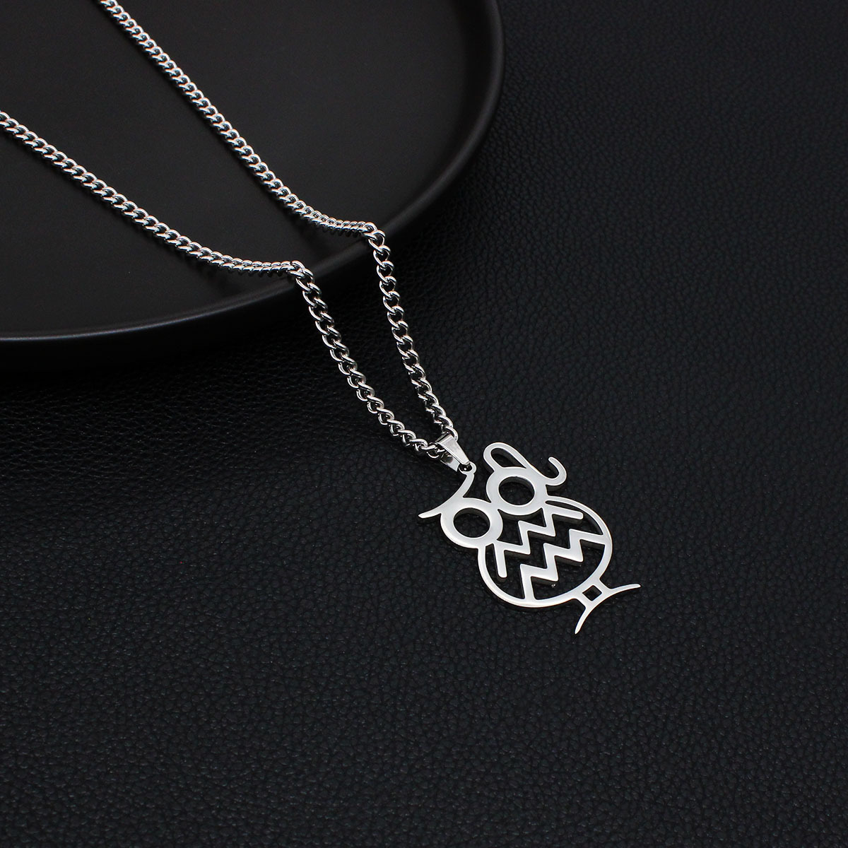 Silver-Curb Chain