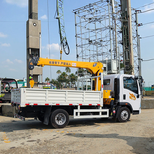 Chất lượng cao sinotruk <span class=keywords><strong>5</strong></span> tấn cần cẩu xe tải để bán - Product Image 1