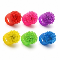 Bague LED Lumineuse Fraise Colorée – Nouveauté Fantaisie pour Fêtes, Festivals, Événements, Cadeaux et Souvenirs