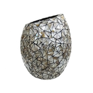 Maceta de jarrón moderna de fibra de vidrio con carcasa dura marrón triangular de estilo europeo para decoración del hogar de lujo - Product Image 2
