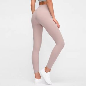 กางเกงออกกำลังกายเอวสูงทรงพีชบัตต์สำหรับผู้หญิง ผ้าบาง กระชับรูปร่าง เอวยืดหยุ่น ป้องกันการม้วนขอบ เหมาะสำหรับฤดูร้อน - Product Image 4