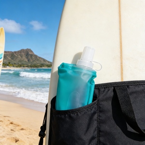 Nouveauté Sac <span class=keywords><strong>à</strong></span> <span class=keywords><strong>eau</strong></span> isolé souple avec <span class=keywords><strong>housse</strong></span> de tube Empêche la saleté et maintient la température de l'<span class=keywords><strong>eau</strong></span> - Product Image 4