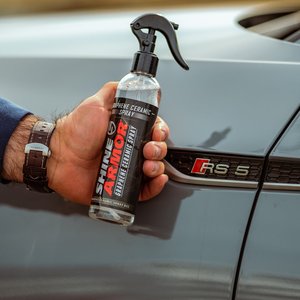 Spray cerámico de grafeno Shine Armor, revestimiento cerámico para autos, pulido brillante y protección repelente al agua, venta directa de fábrica. - Product Image 2