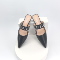 Chaussures habillées pour femmes de haute qualité, sandales d'été, mules cloutées, pantoufles à talon pointu pour femmes