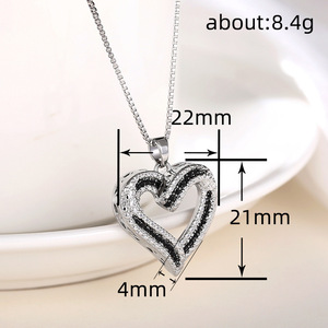 Collar con Colgante de Corazón Irregular para Mujer, Joyería de Moda con Corazón Curvo de Dos Tonos - Product Image 4