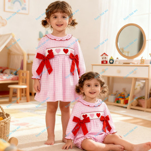 Abiti per Bambine con Colletto Arricciato in Vichy Rosa Personalizzati per San Valentino, Maniche Lunghe Primaverili con Fiocco <span class=keywords><strong>Laterale</strong></span> - Product Image 1