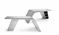 Bureau rétro en aluminium avec design aviateur
