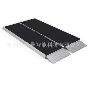 Rampa Plegable de Aleación de Aluminio para Sillas de Ruedas de 2 pies para Camiones de Plataforma: Solución de Movilidad Accesible - Product Image 1