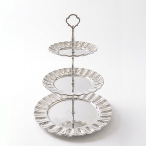 Plateau de service festonné à 3 niveaux en acier inoxydable de qualité supérieure, support à gâteau ondulé, plateau de présentation pour cupcakes et desserts pour événements de mariage - Product Image 1