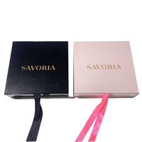 Individuelles Logo Prägung Schaumstoffeinlage Rosa Luxus Magnetische Faltbare Starre Geschenkverpackung Box Magnetverschluss Karton für Schuhe