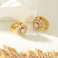 Boucles d'oreilles ultra-lumineuses et tendance en acier inoxydable plaqué or 18 carats, style classique coréen, motif tournesol avec incrustations de diamants